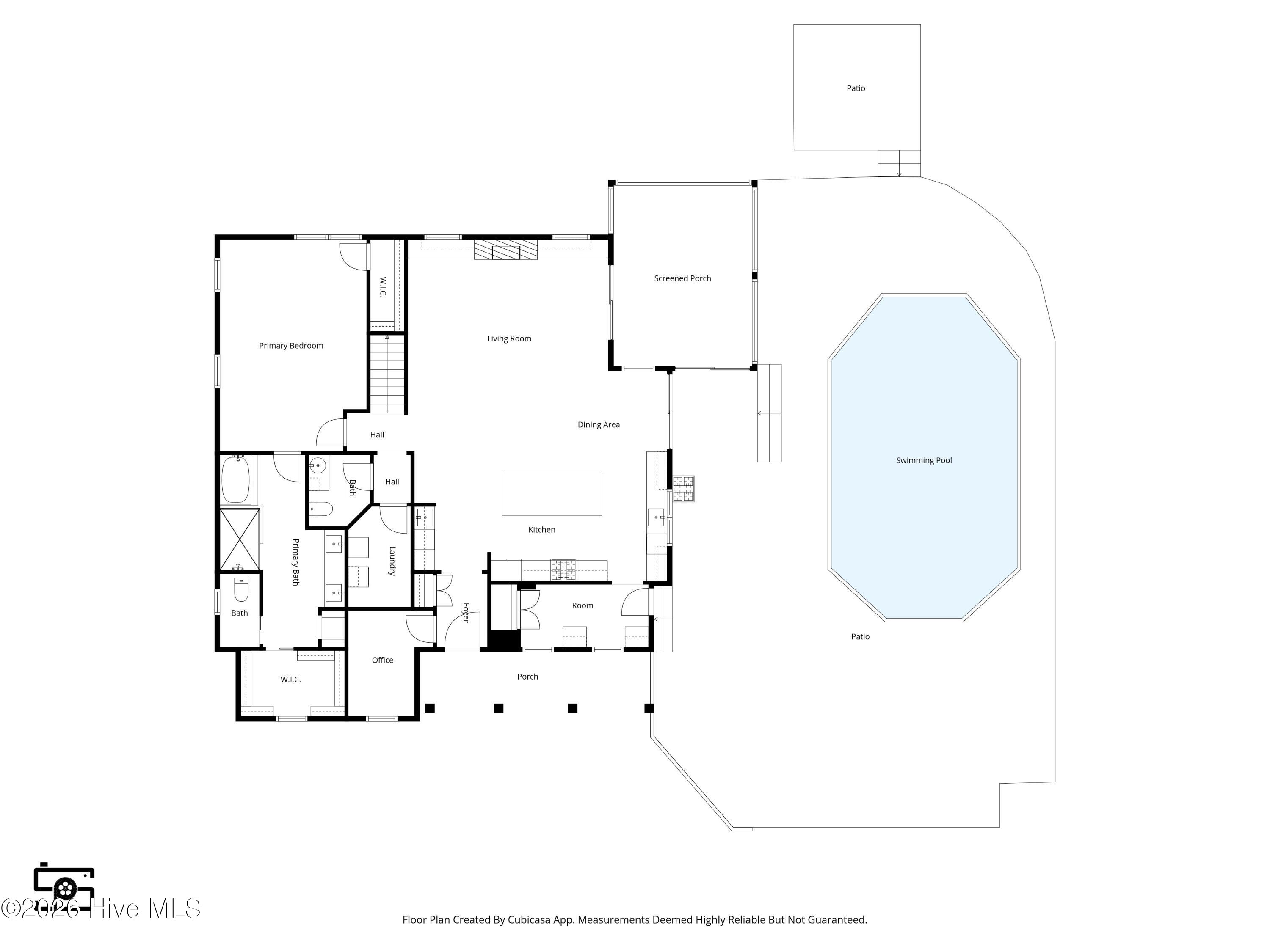 100553836 | Photo 74