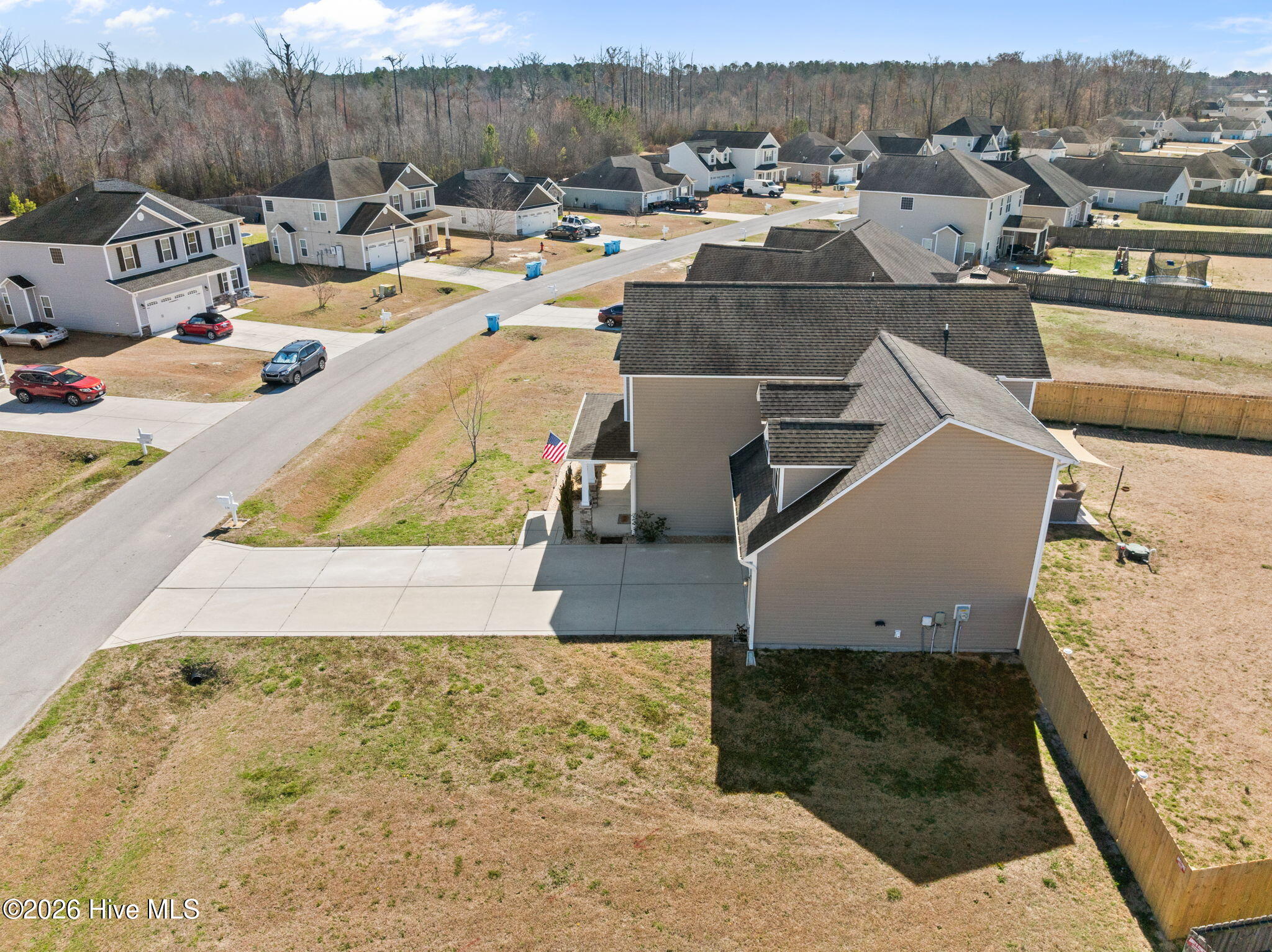 100557328 | Photo 41