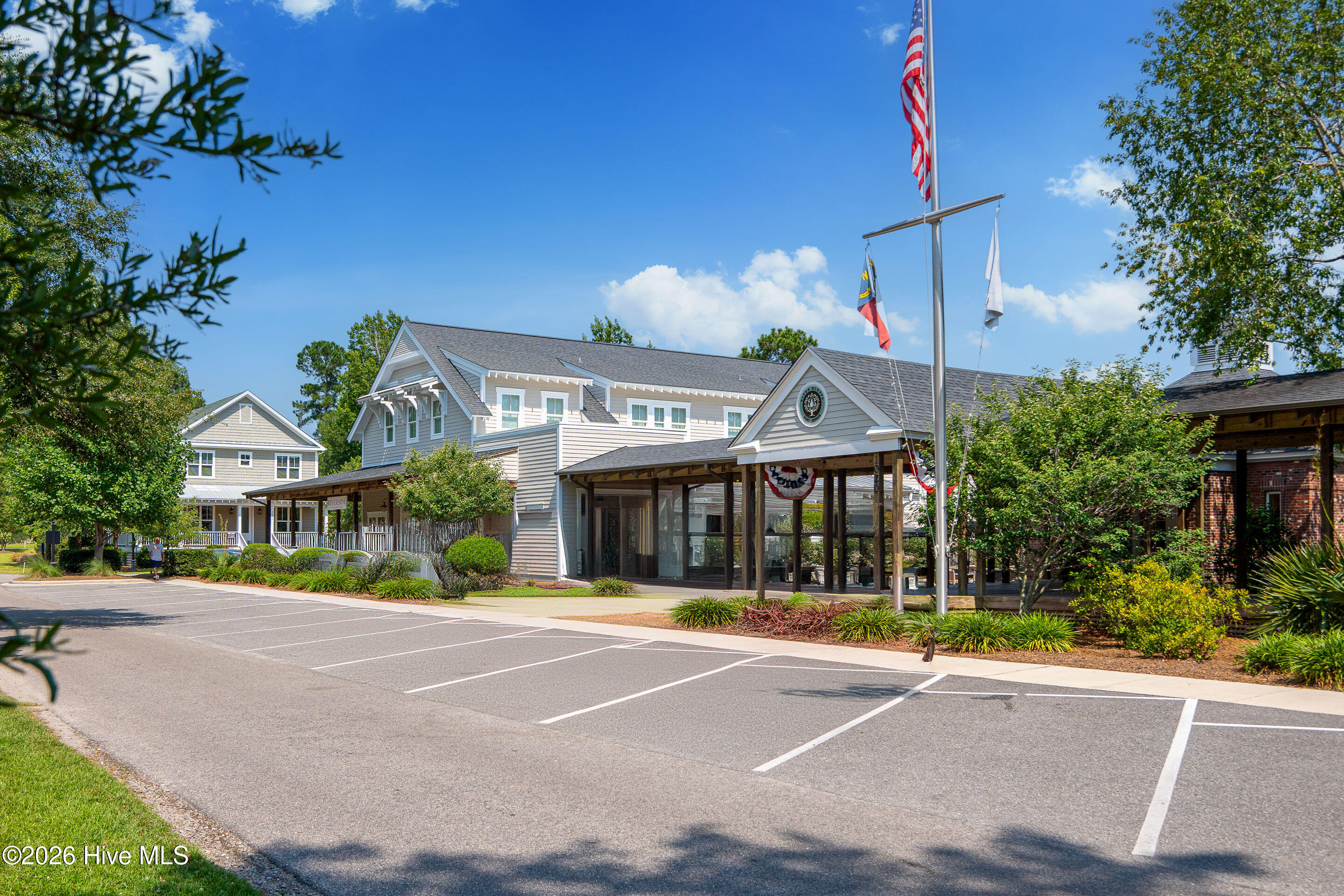 100444717 | Photo 13