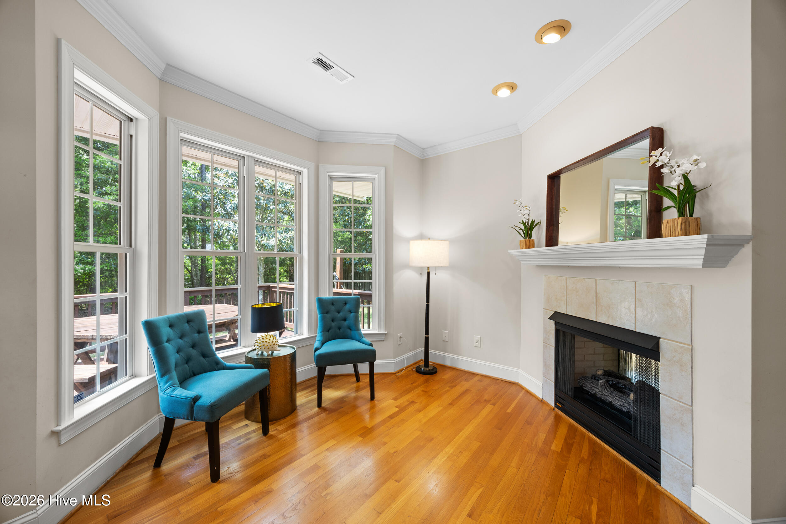 100564143 | Photo 16