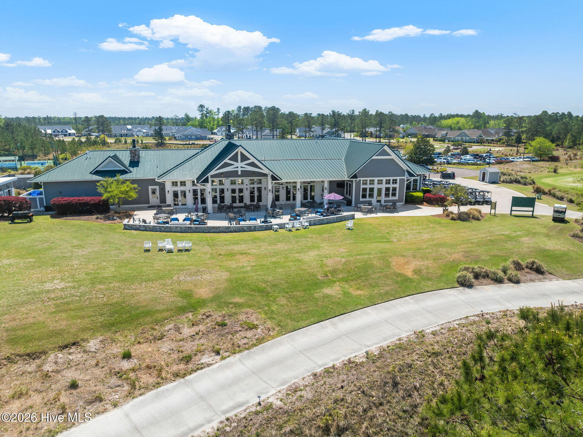 100564757 | Photo 112