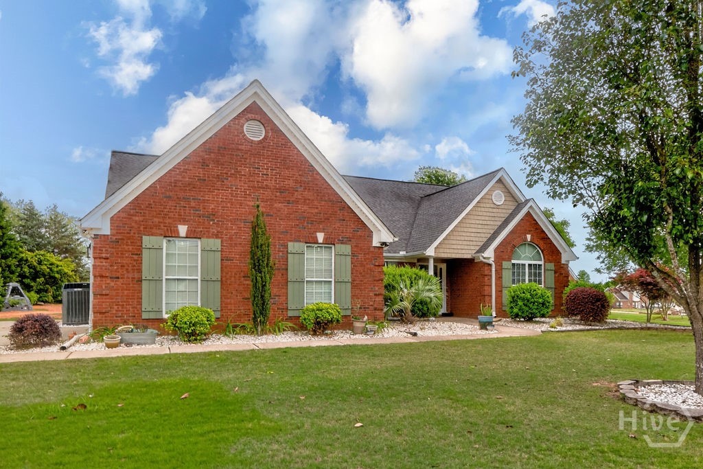 Property at 1040 Sapphire Trail