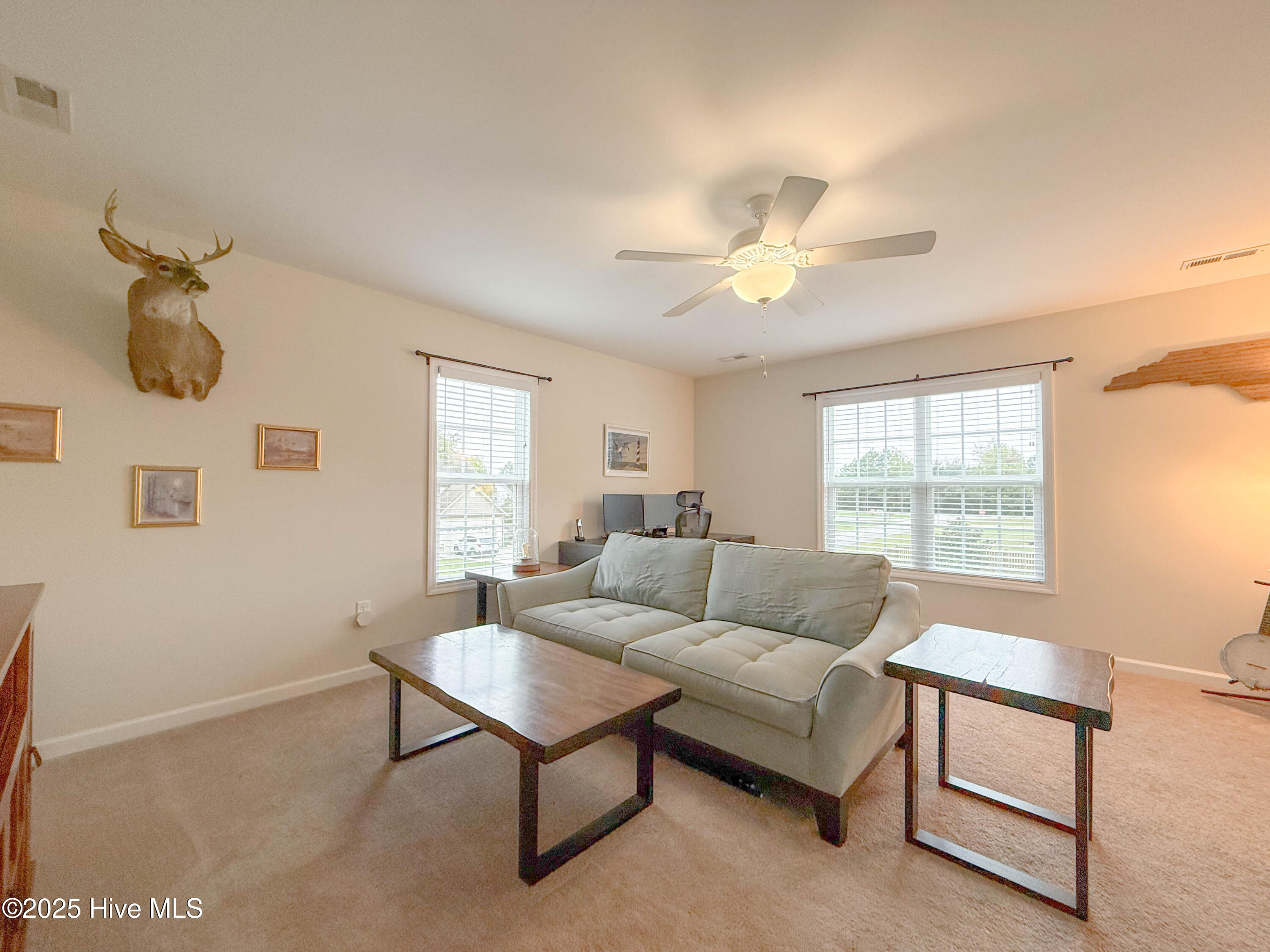 100536408 | Photo 53