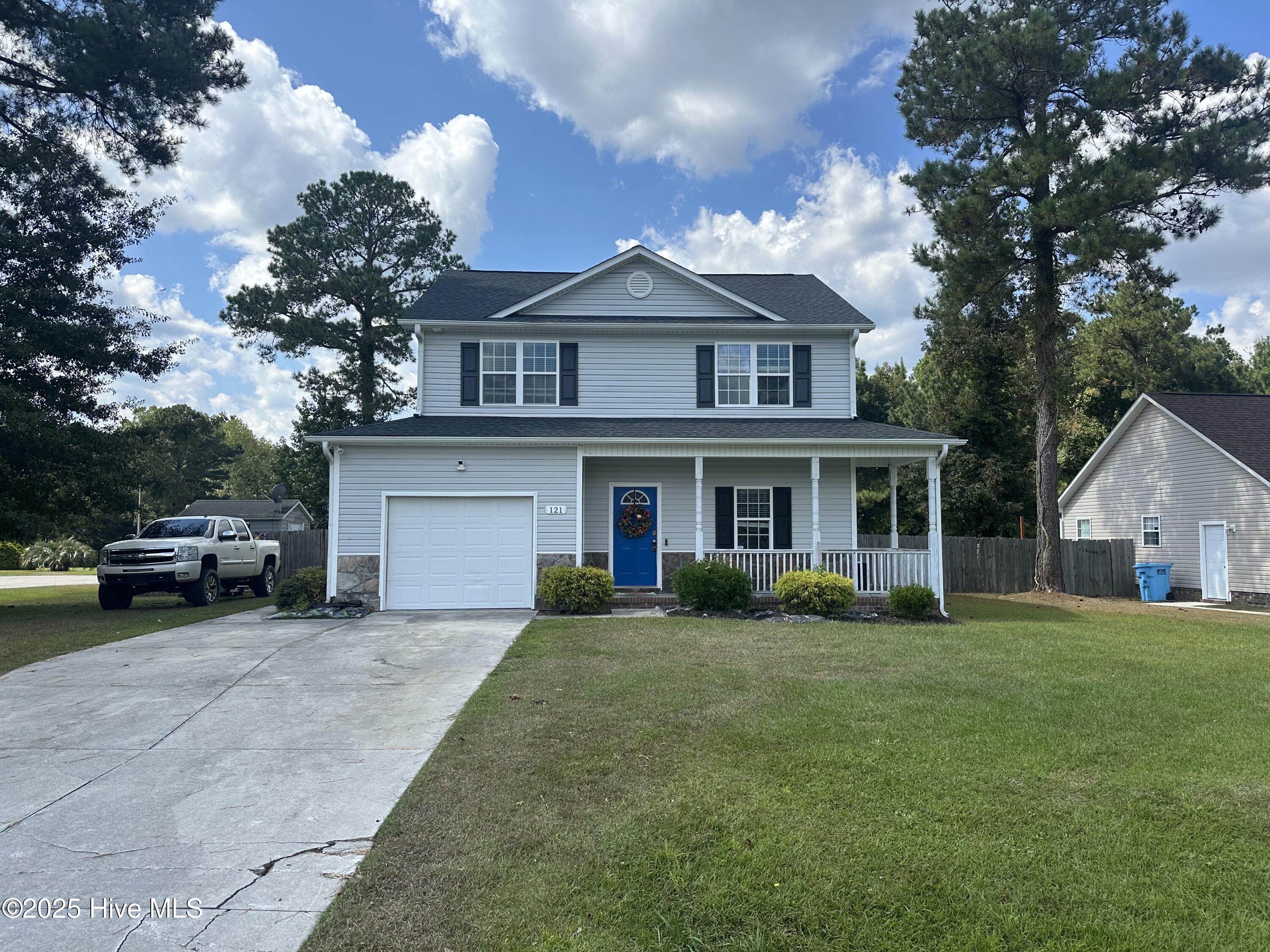 Property at 121 Walnut Hills Drive