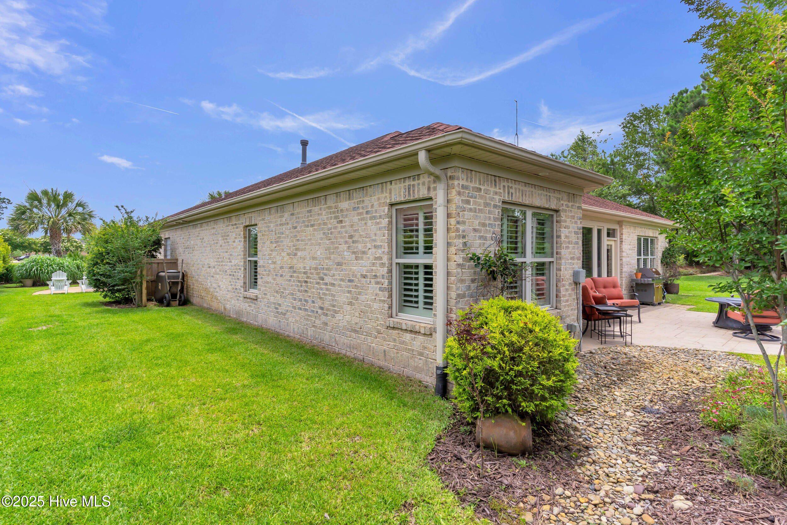 100533496 | Photo 45