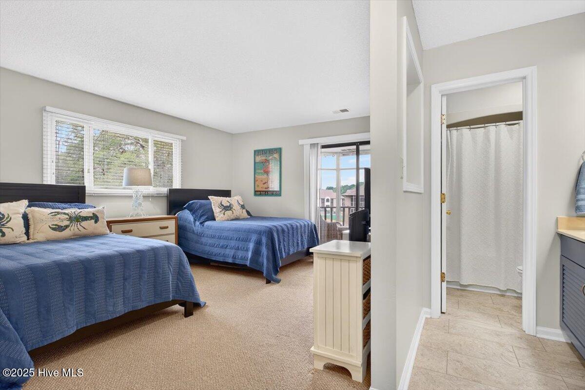 100545119 | Photo 21