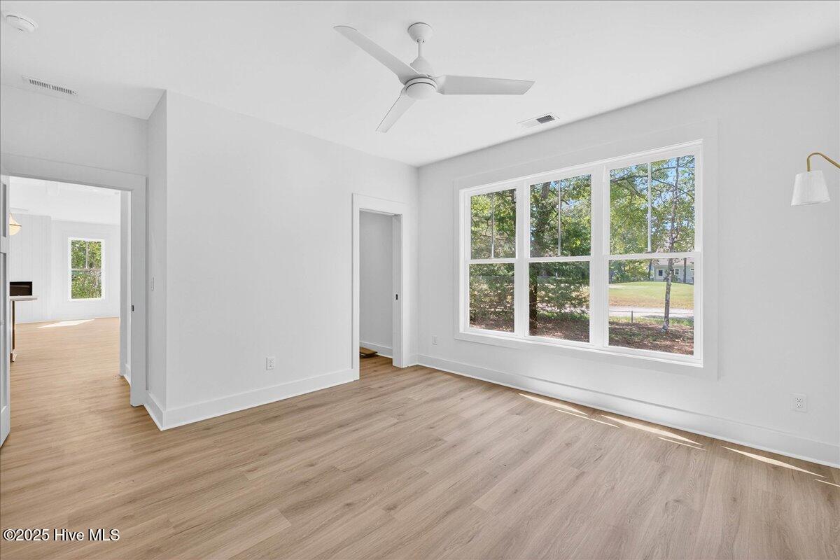 100489507 | Photo 30