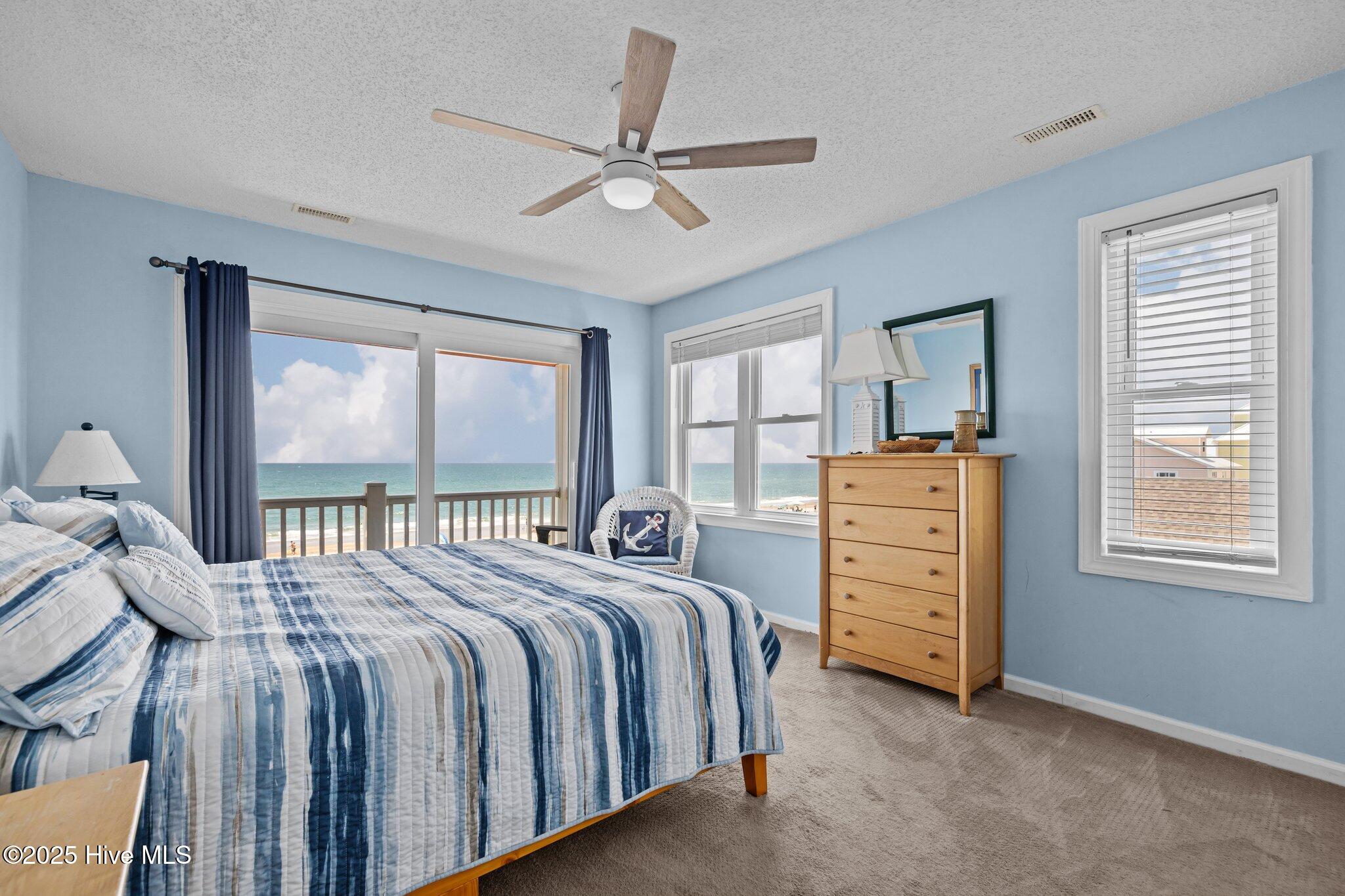 100515431 | Photo 16