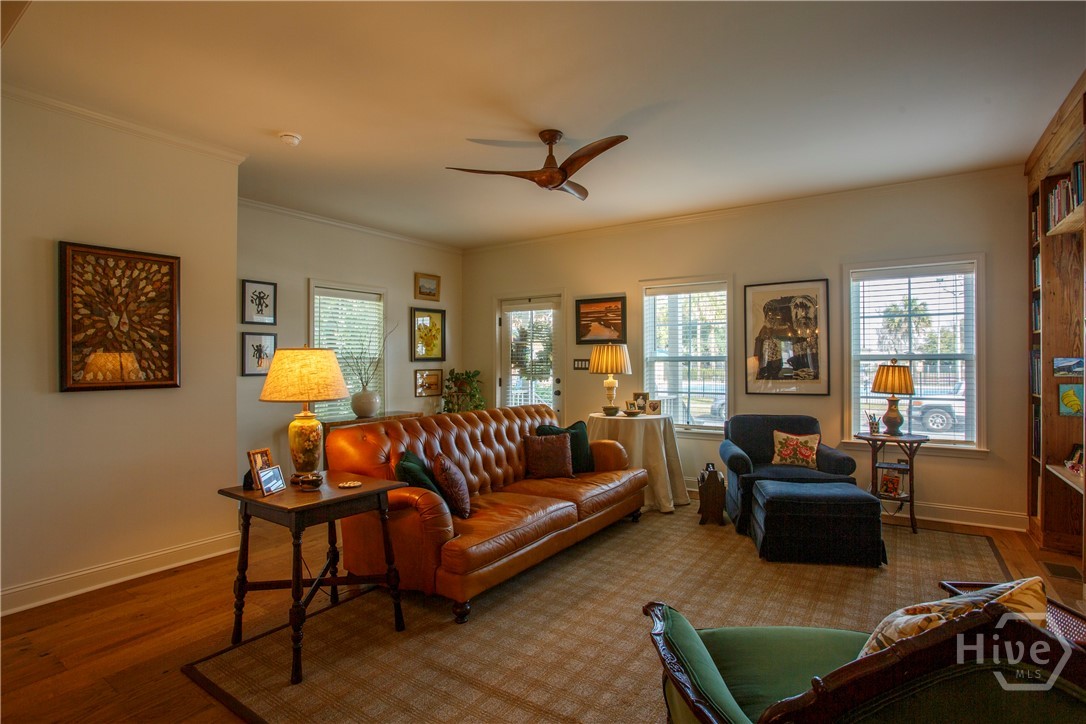 919 E Waldburg Street, Savannah, GA 31401 Listing Photo  7