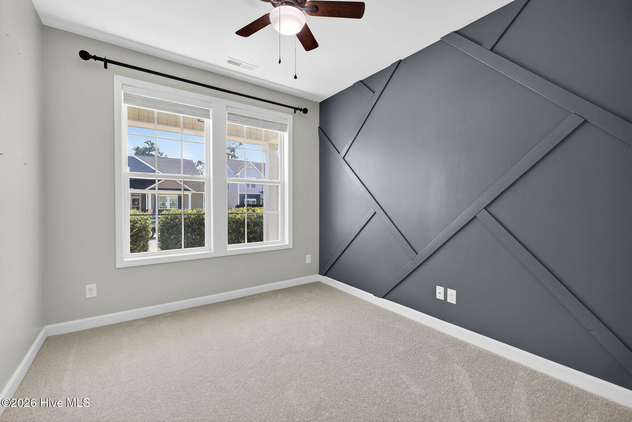 100564802 | Photo 29