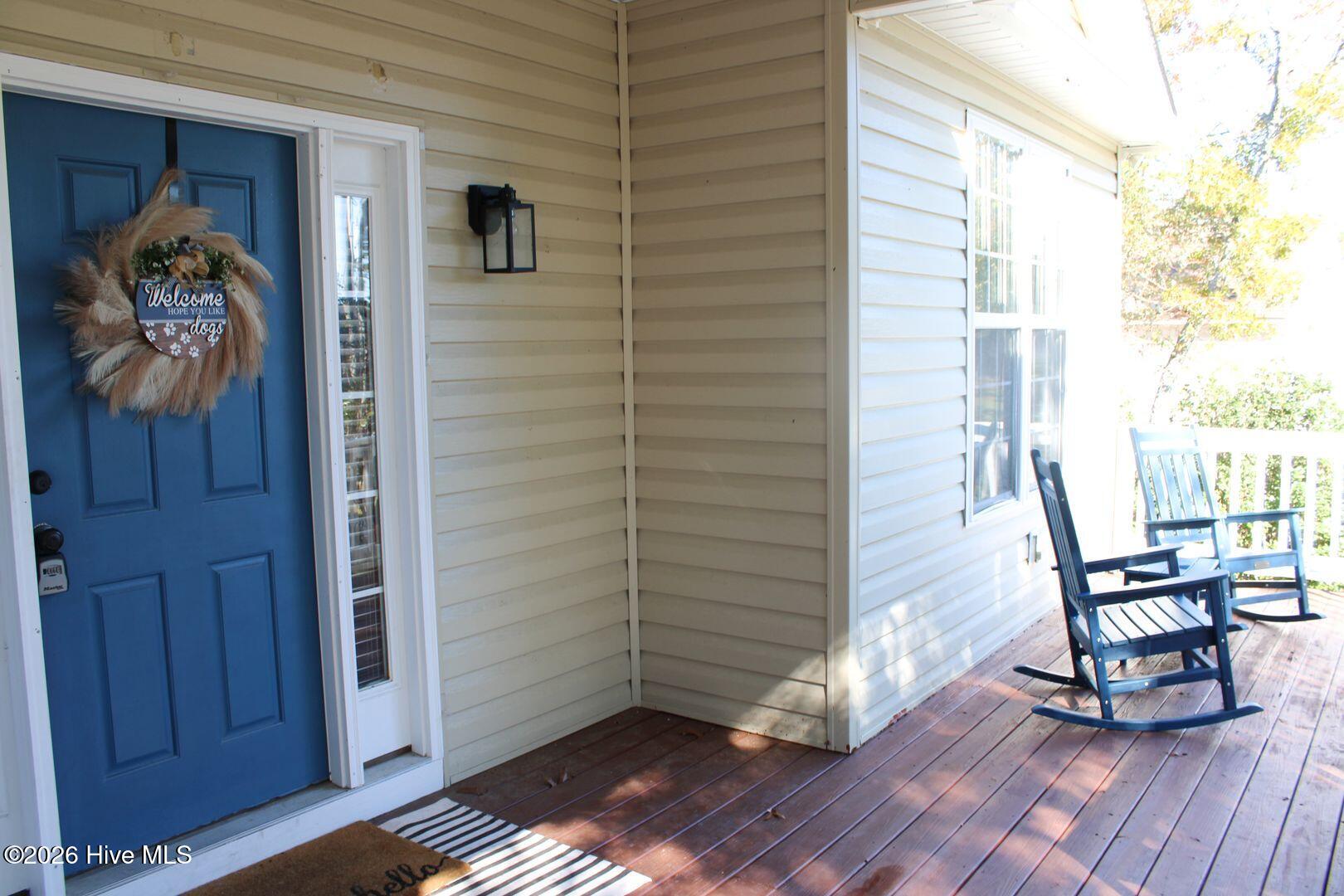 100546828 | Photo 20