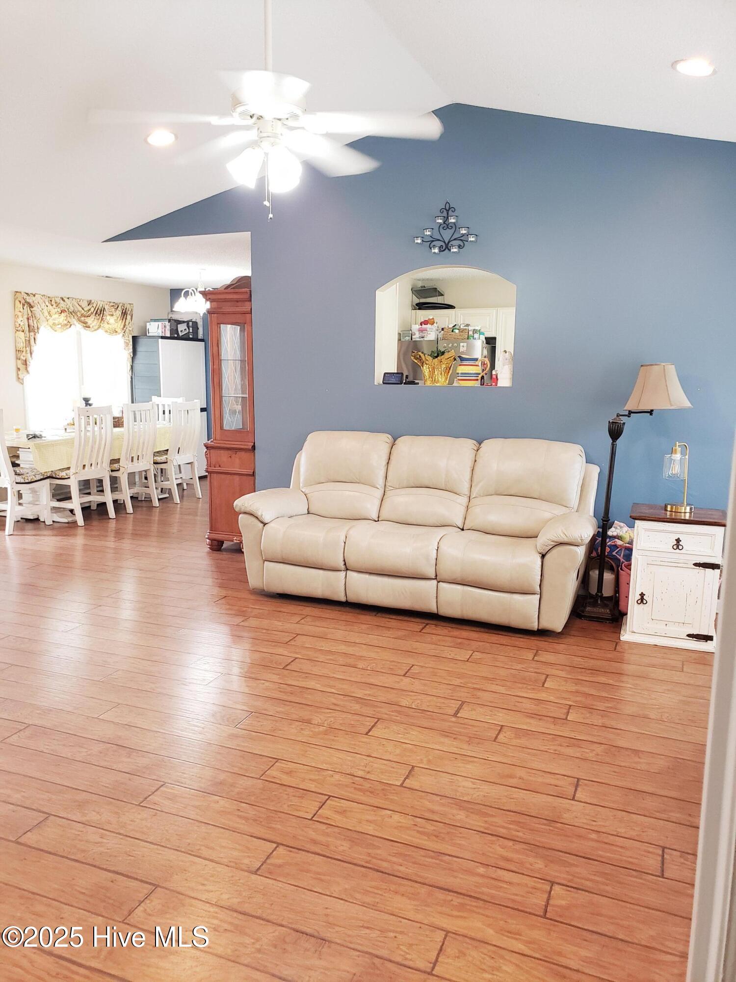 11061 Peacock Road, Chadbourn, NC, 28431