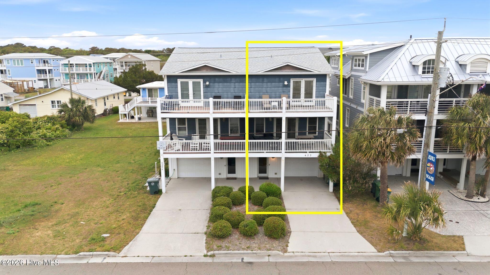 100570292 | Photo 62