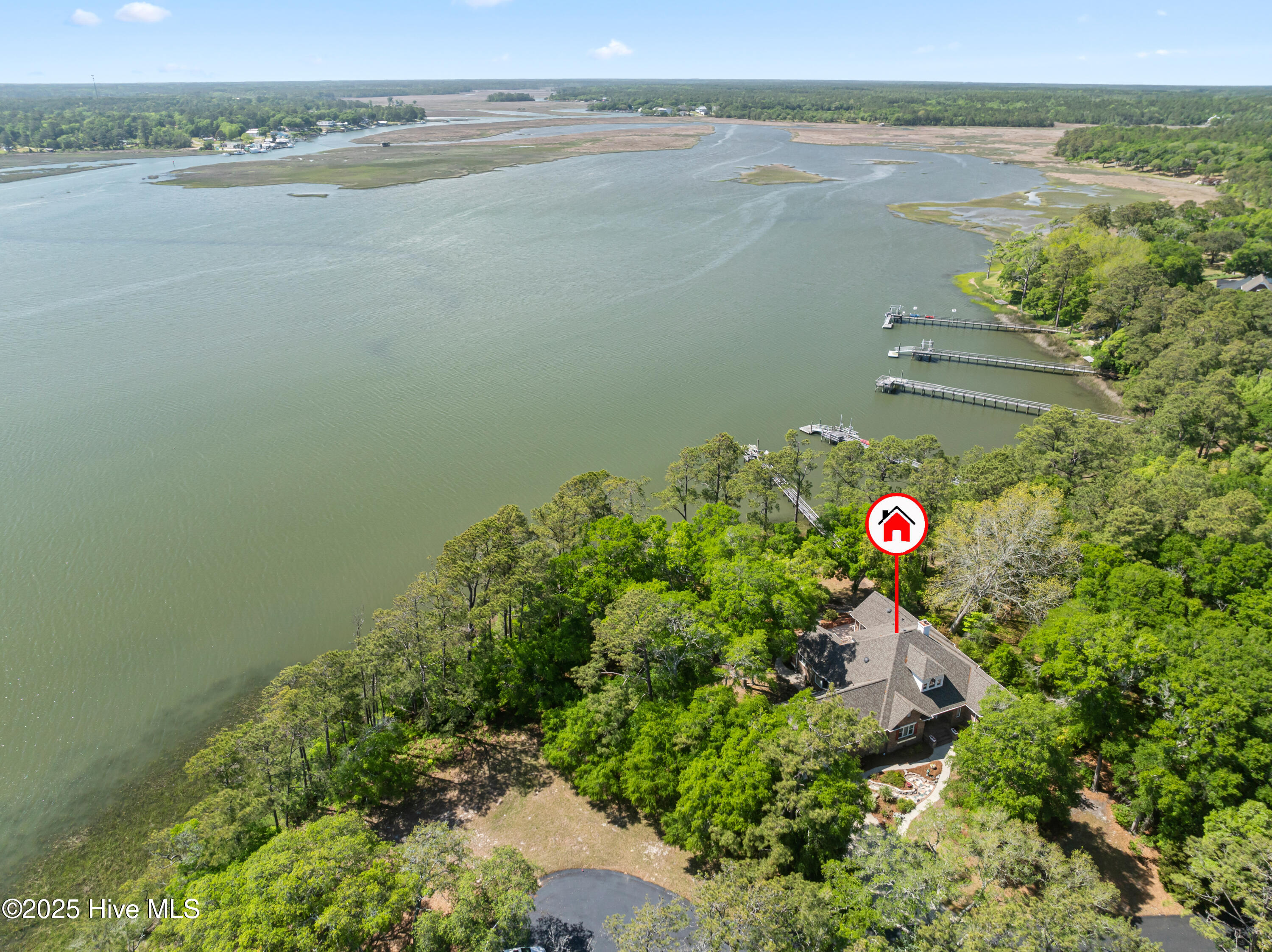 100570378 | Photo 69