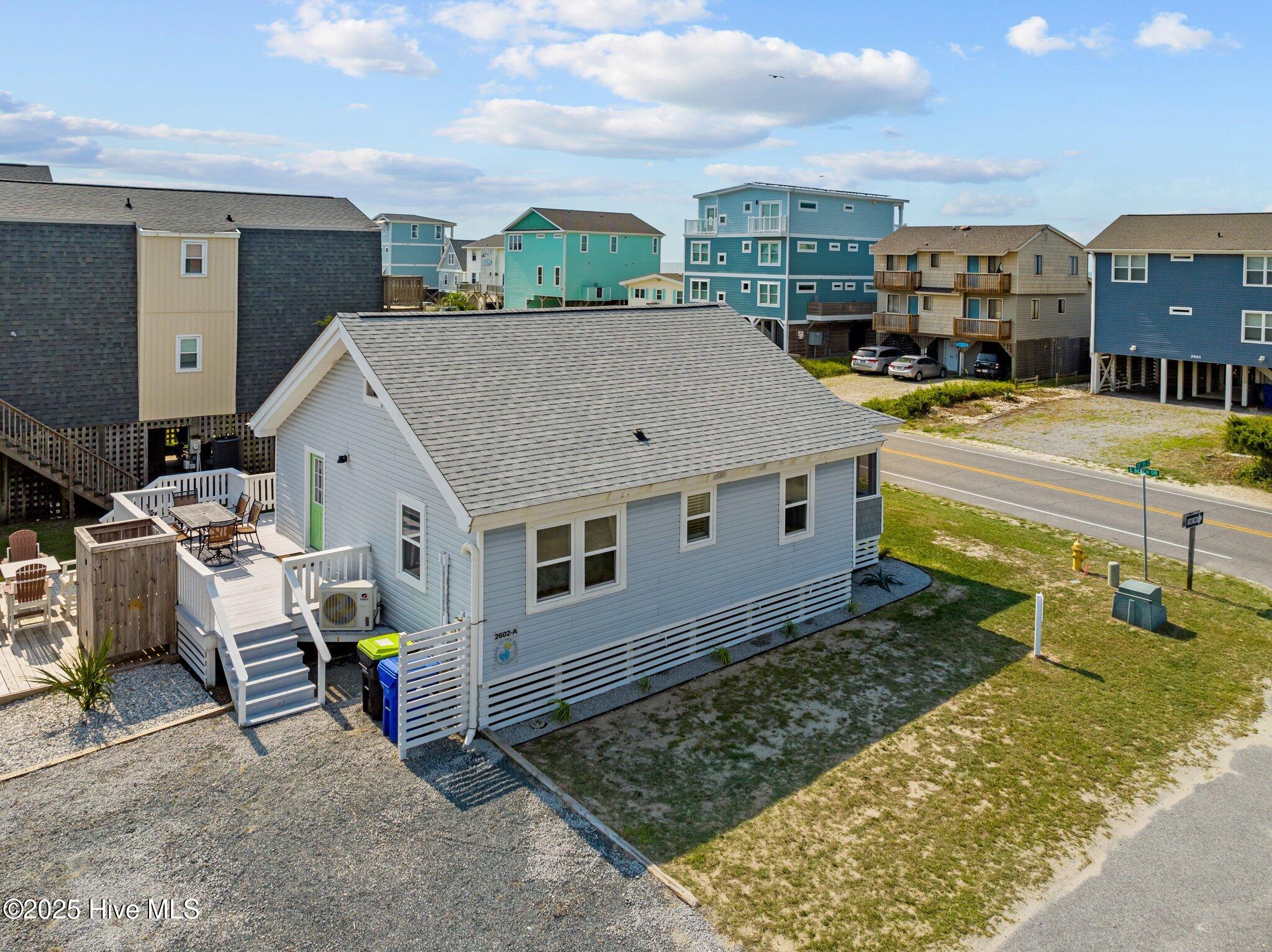 100537194 | Photo 61