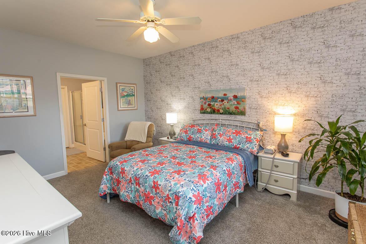 100496109 | Photo 15