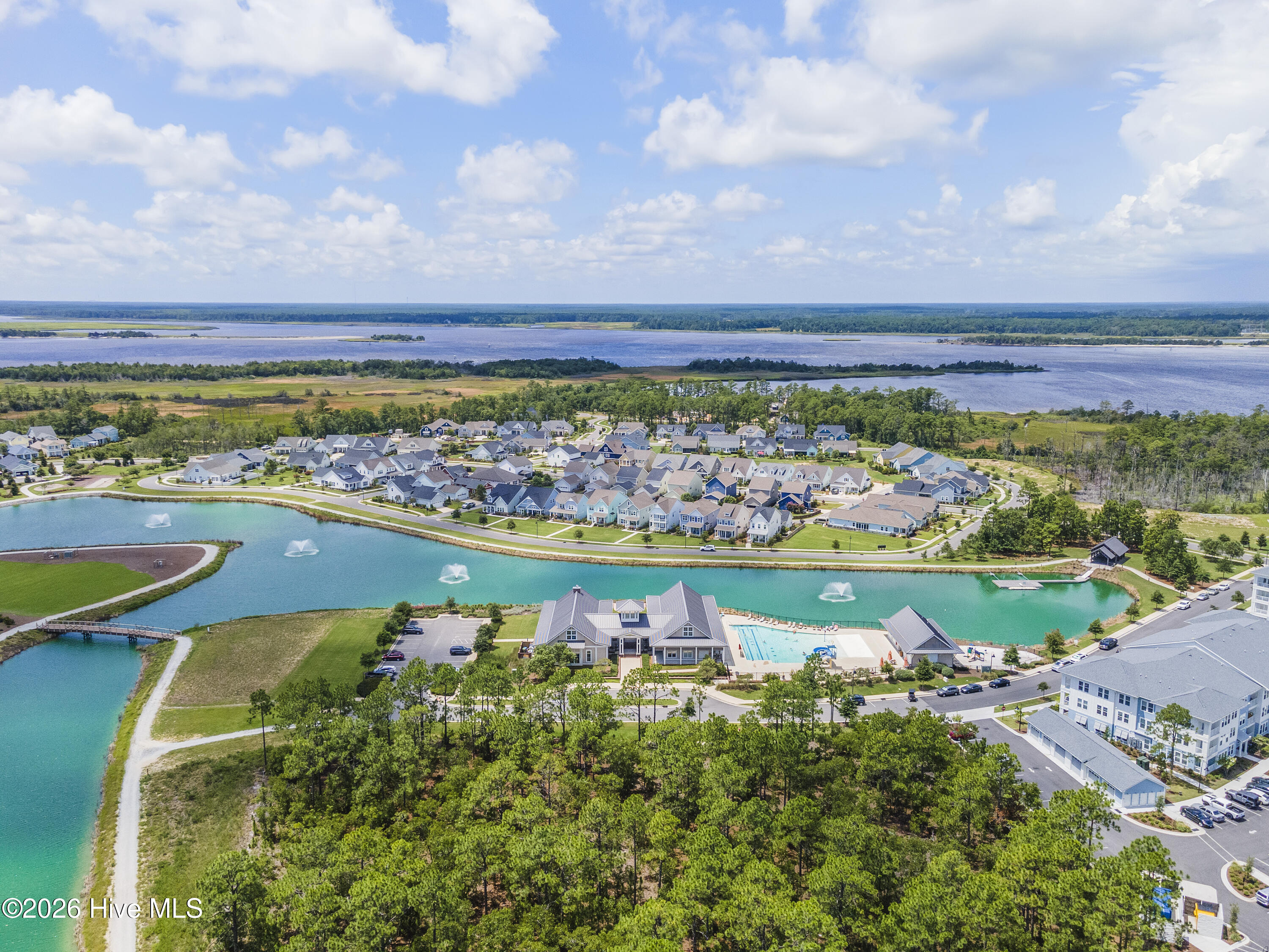 100554242 | Photo 64