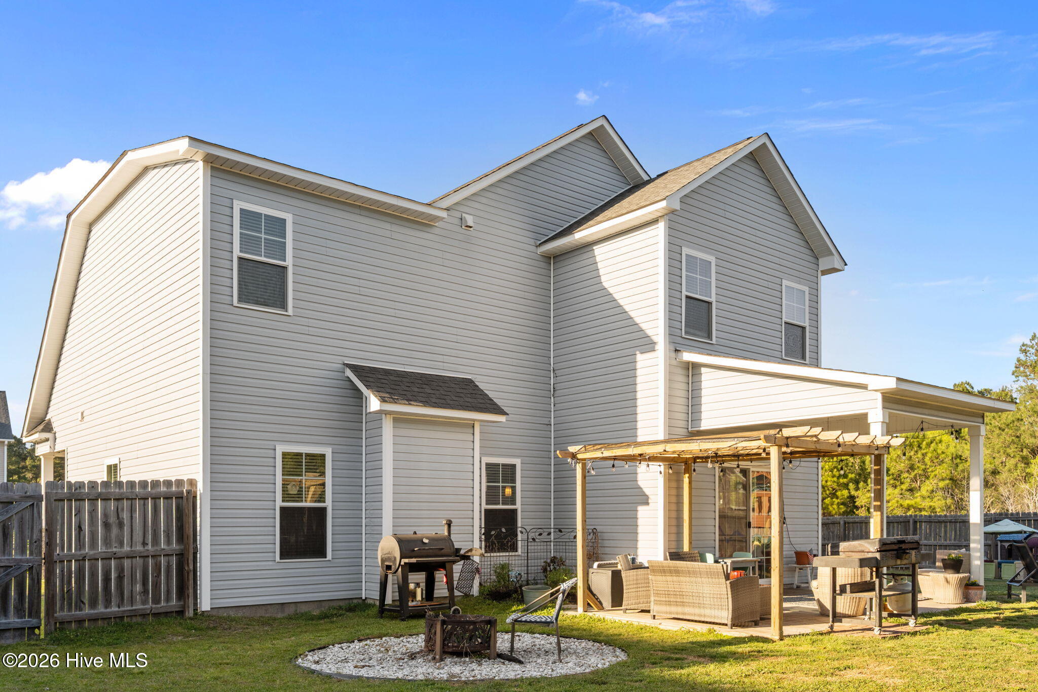 100564258 | Photo 42