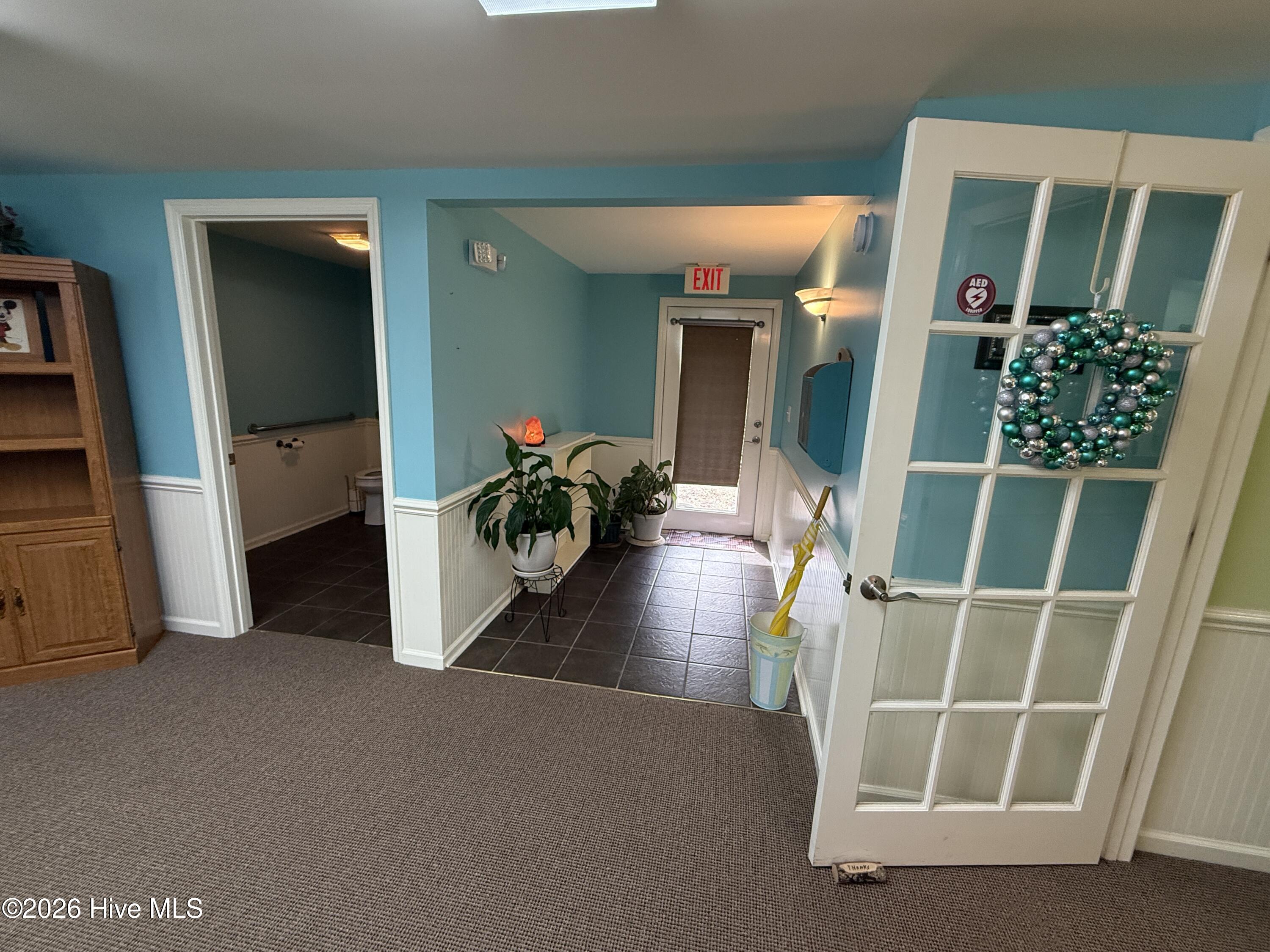 100565253 | Photo 10