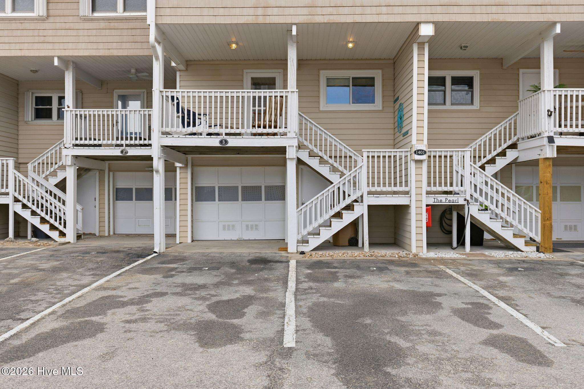 100553175 | Photo 80