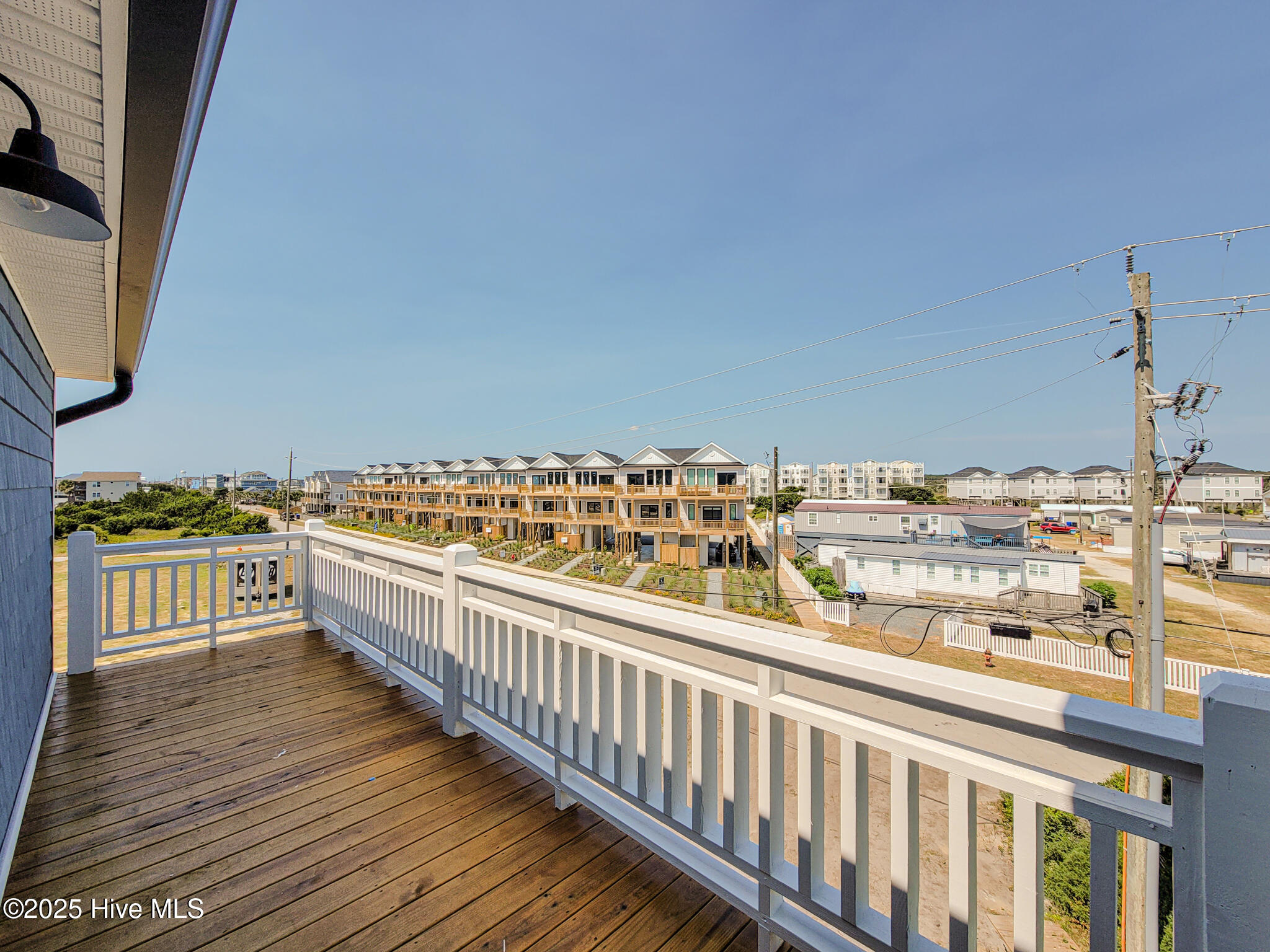 100517147 | Photo 21