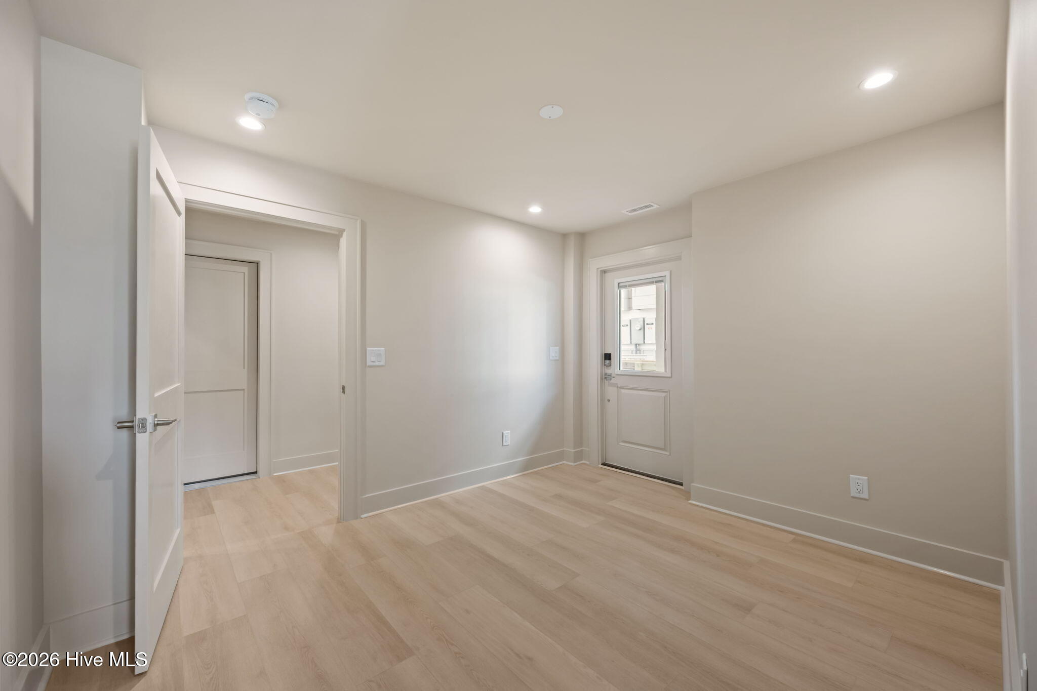 100552191 | Photo 119