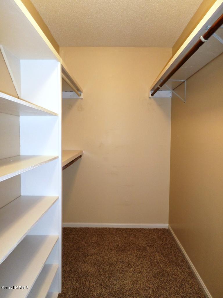 100546667 | Photo 15