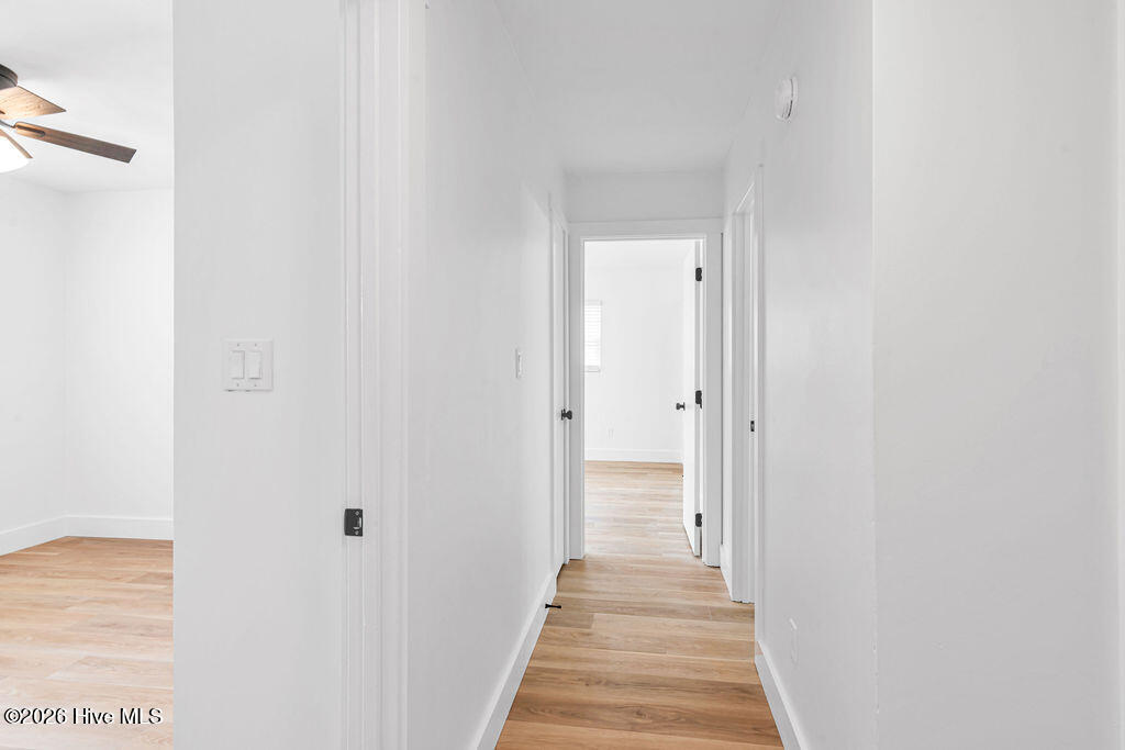 100566377 | Photo 19