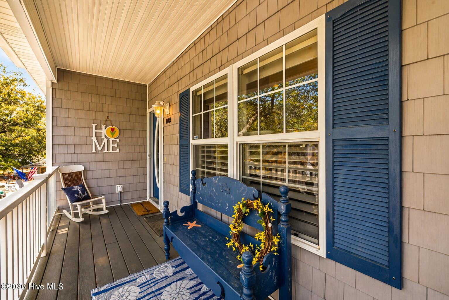 100565063 | Photo 20