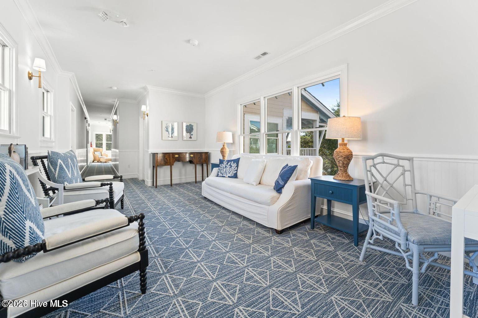 100565014 | Photo 27