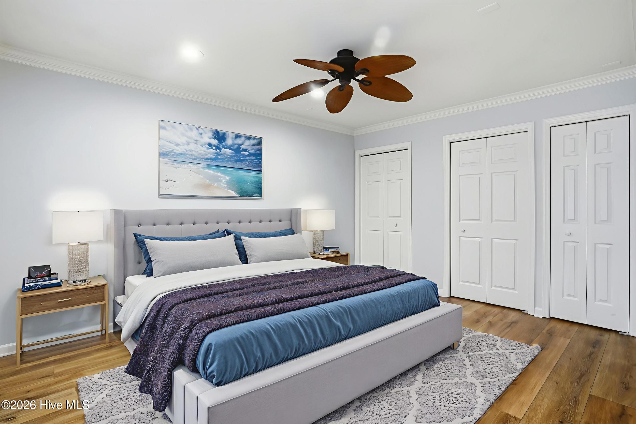 100557248 | Photo 13