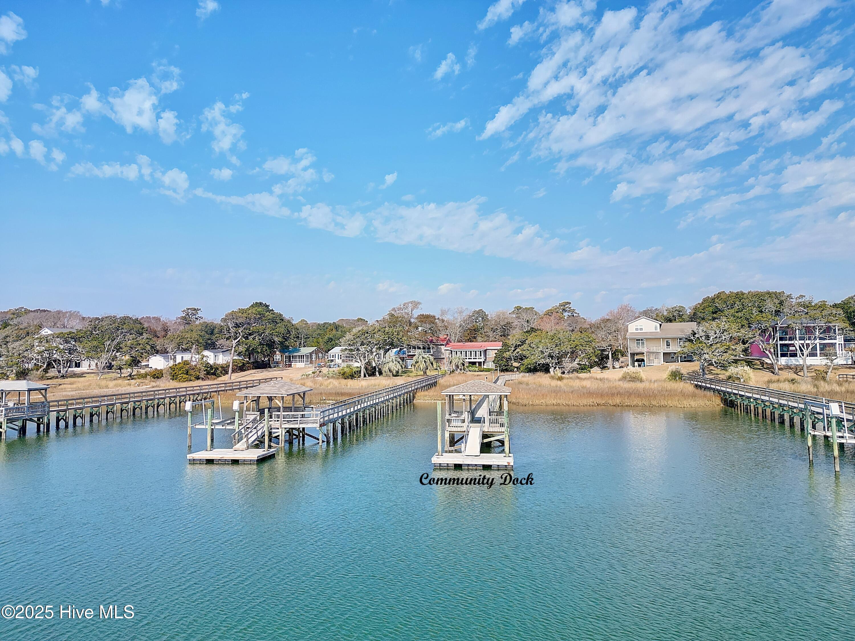 100542915 | Photo 12