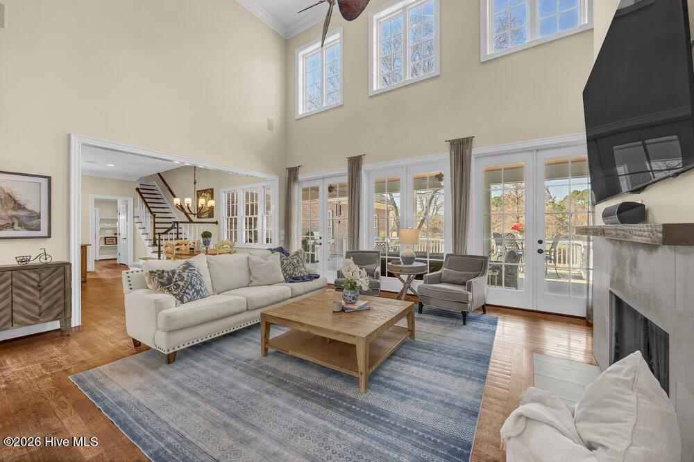 100558006 | Photo 20