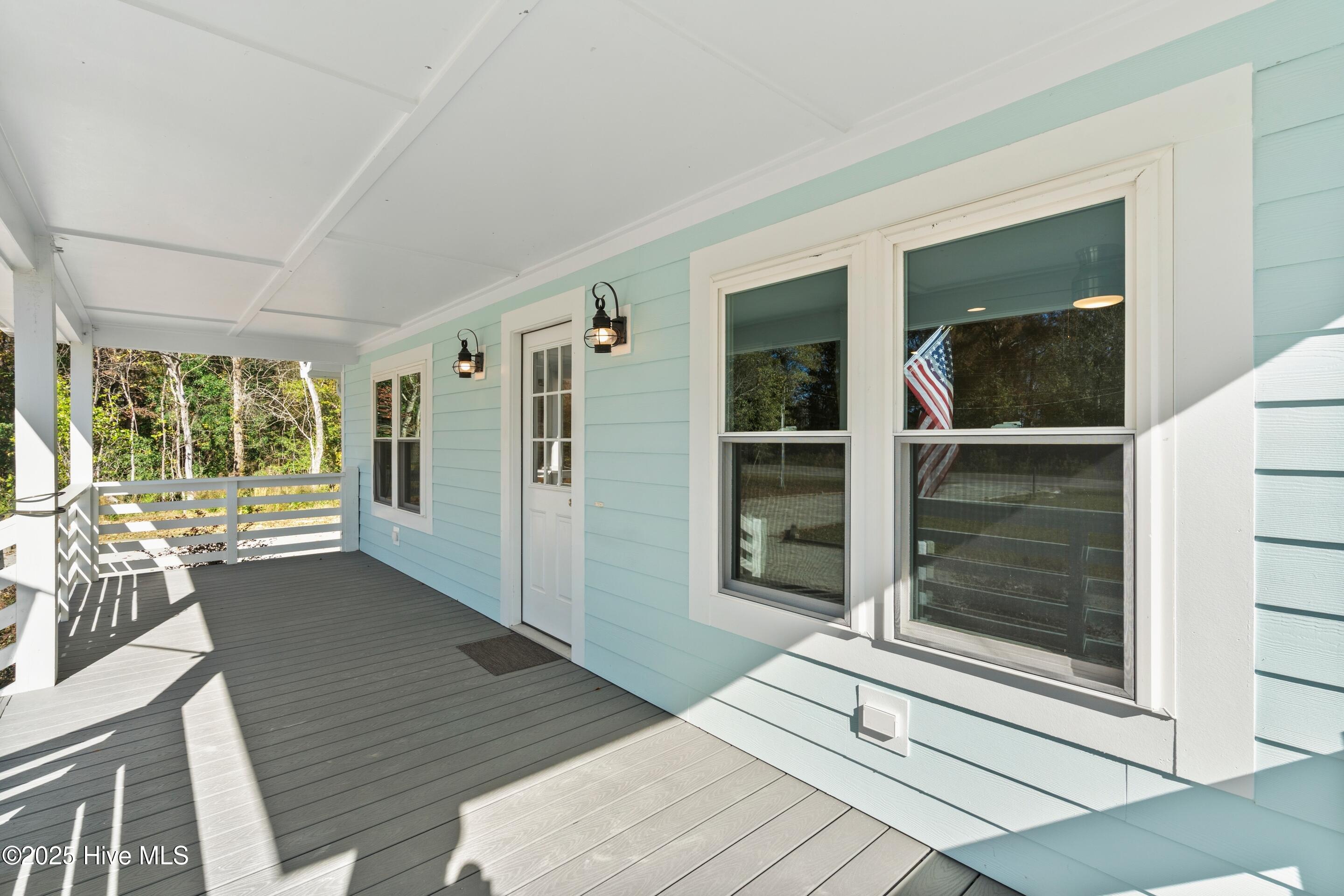 100545908 | Photo 55