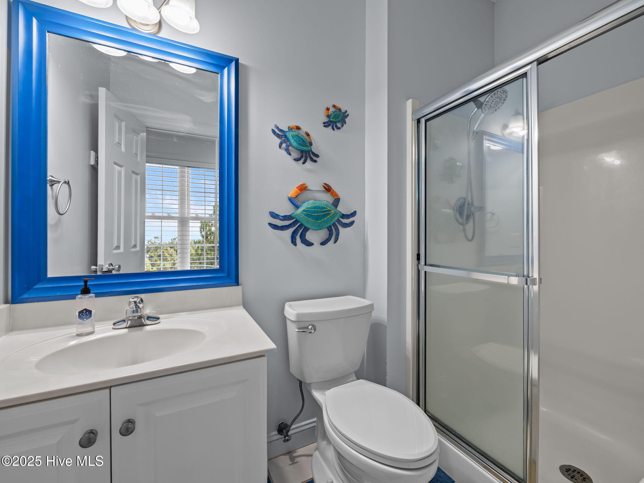 100541168 | Photo 36