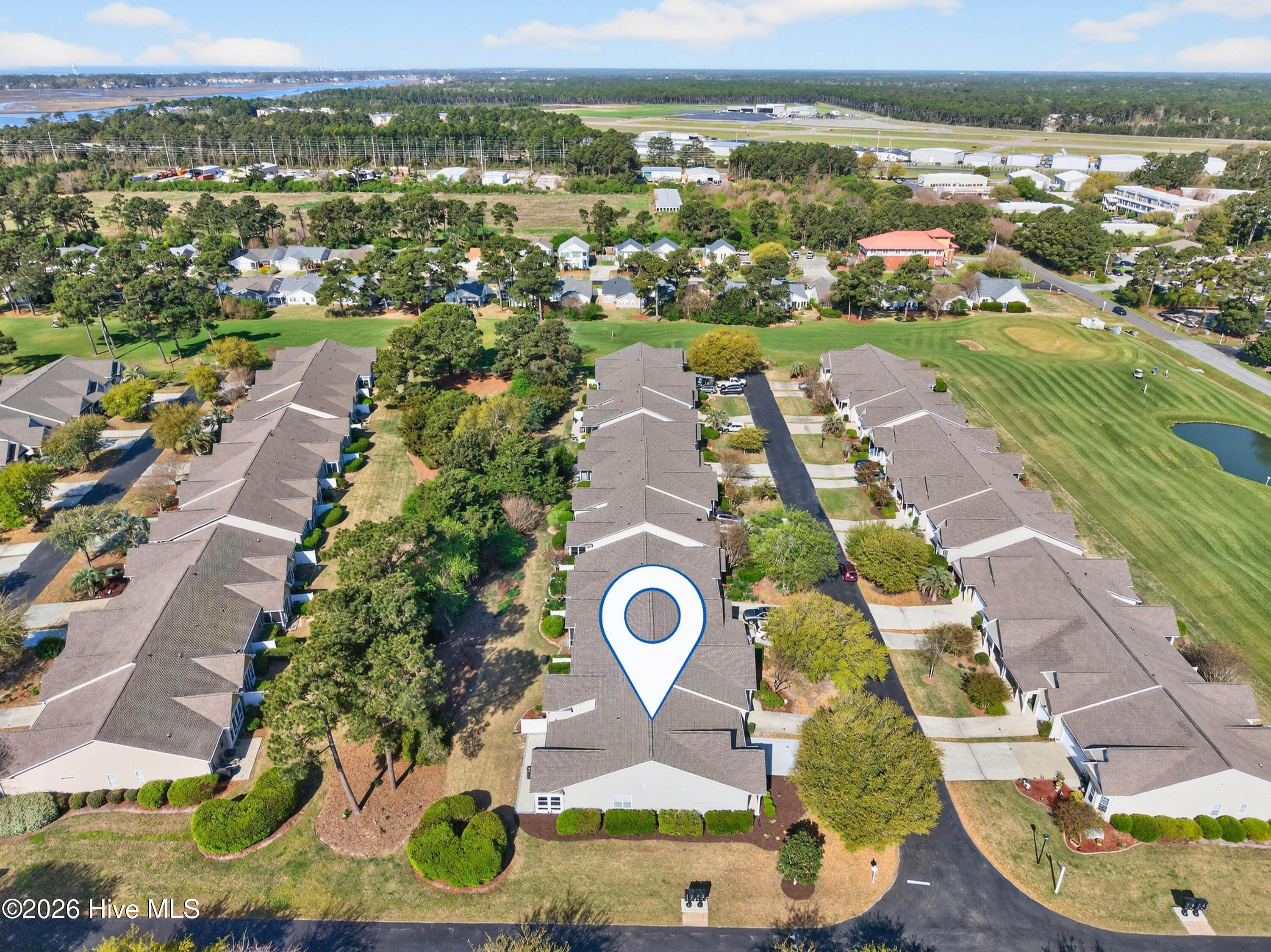 100564275 | Photo 41