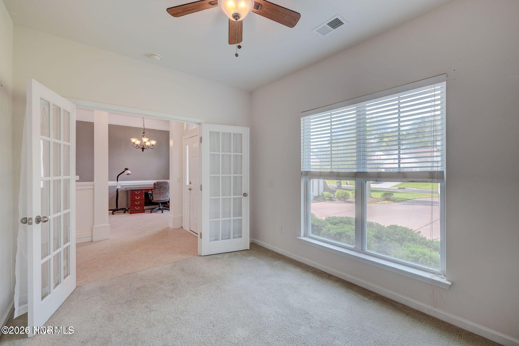 100549194 | Photo 27