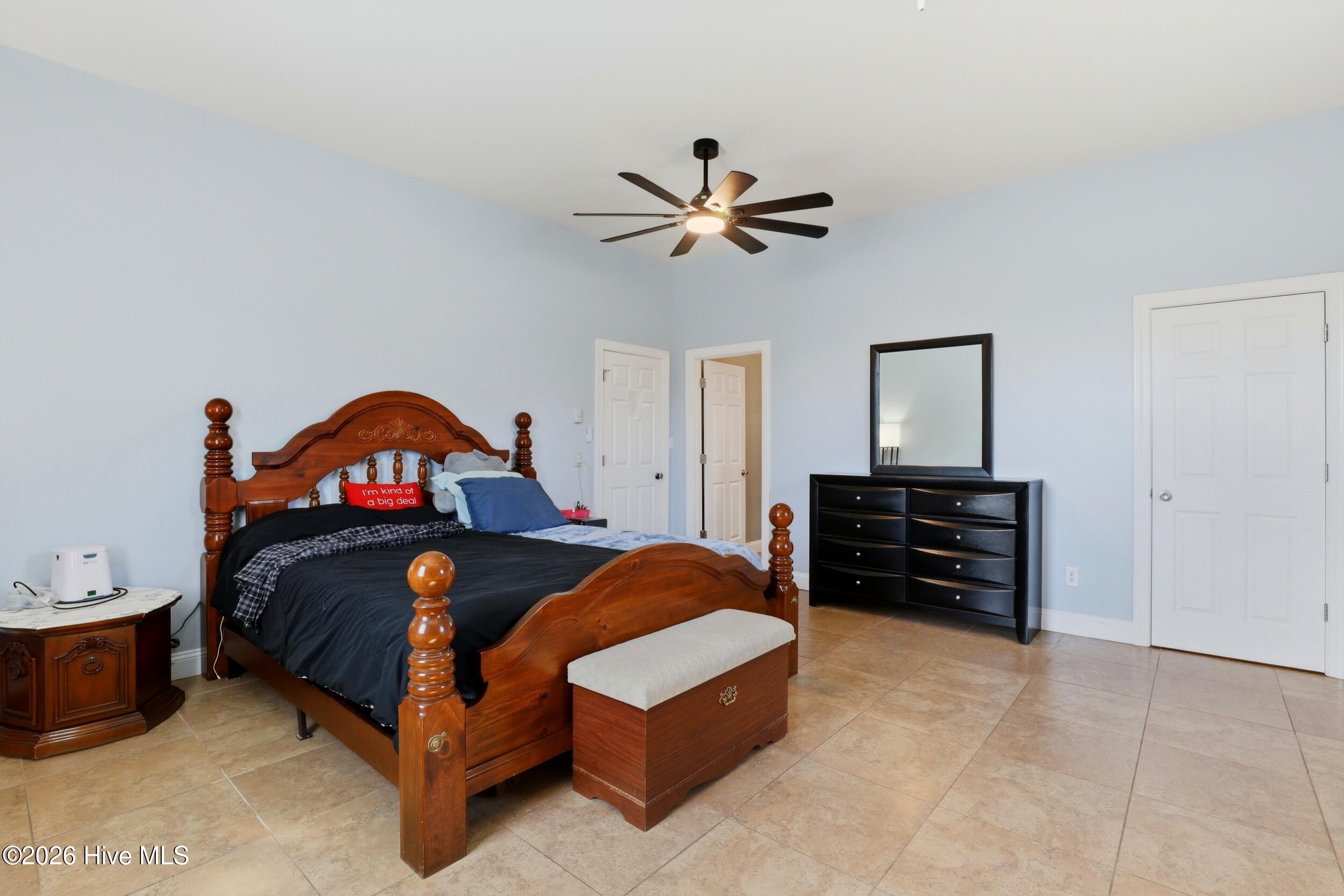 20_335_bull_tail_rd_020