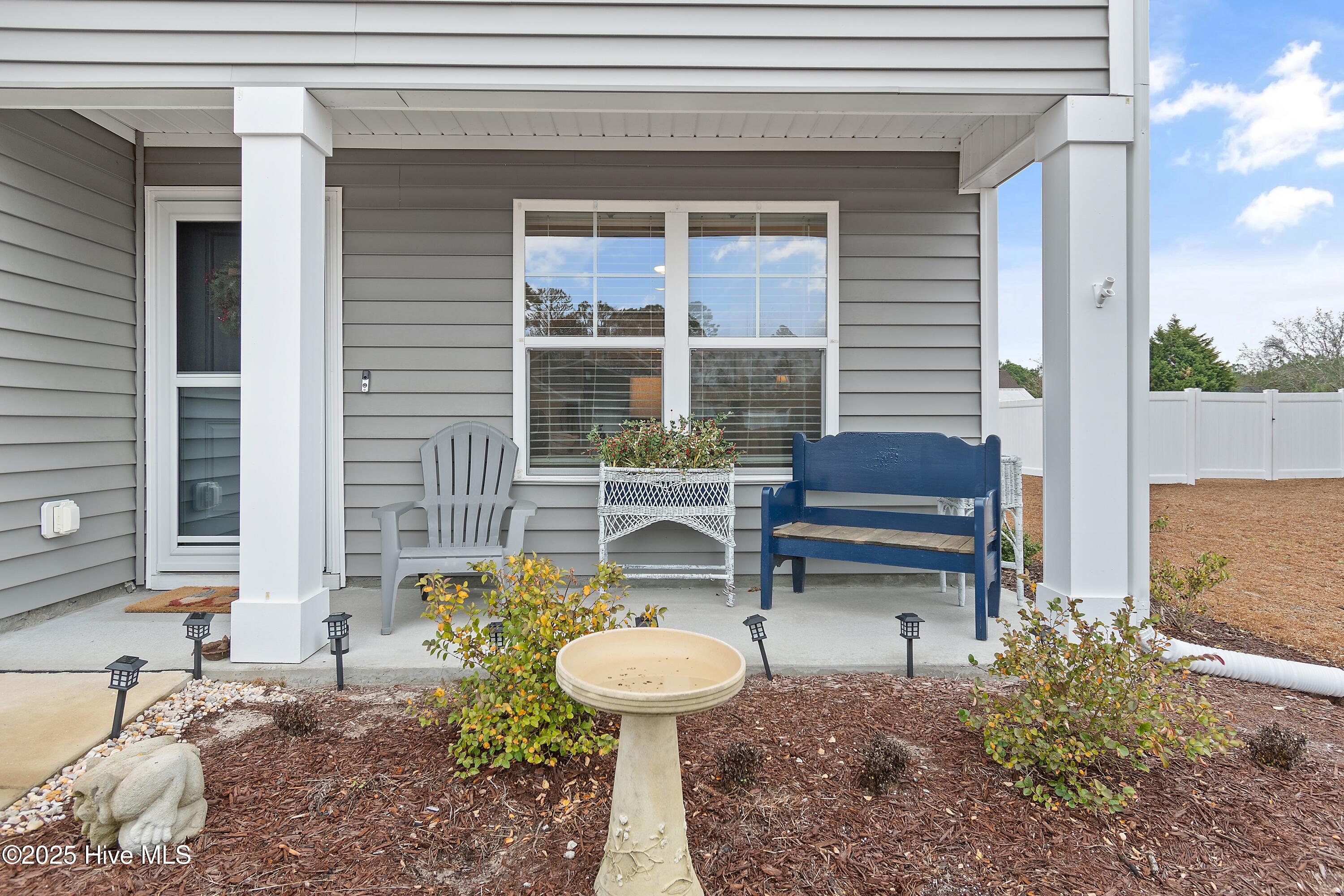 566 Pinecrest Street NW, Shallotte, NC 28470 – photo 5: Front Porch