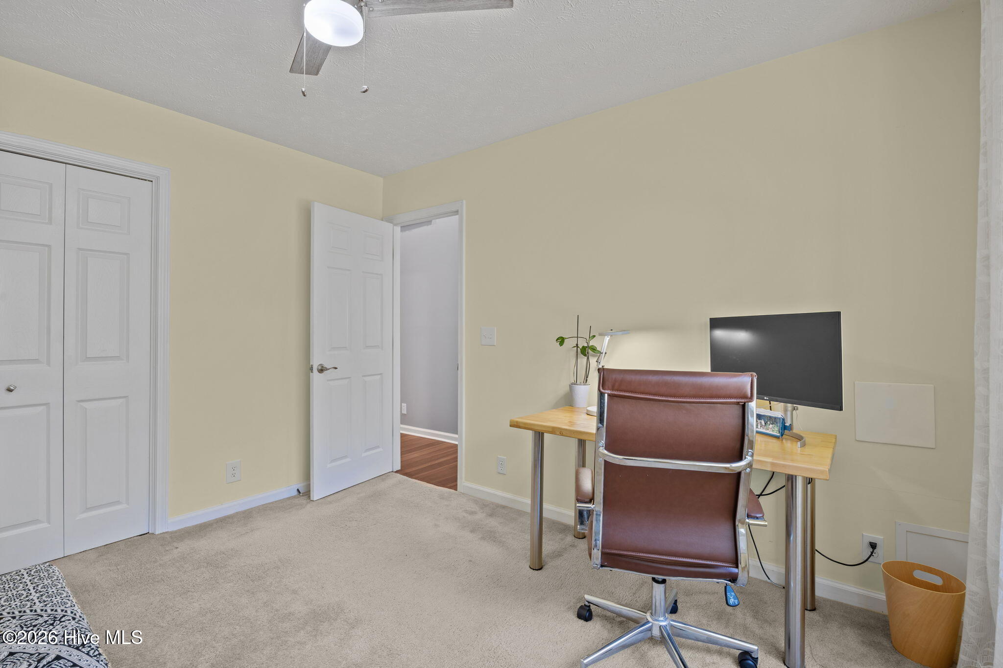 100561214 | Photo 31