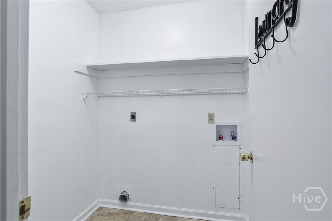 109 Bobstay Court