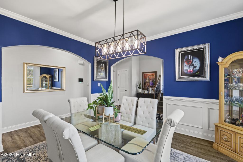 100565608 | Photo 11