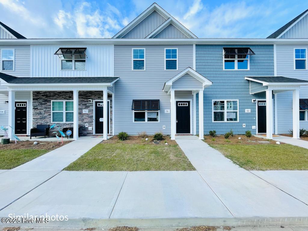 Homes for sale in Sneads Ferry, NC | 727 Cross Bridge Way, Sneads Ferry, NC 28460 | MLS# 100538502