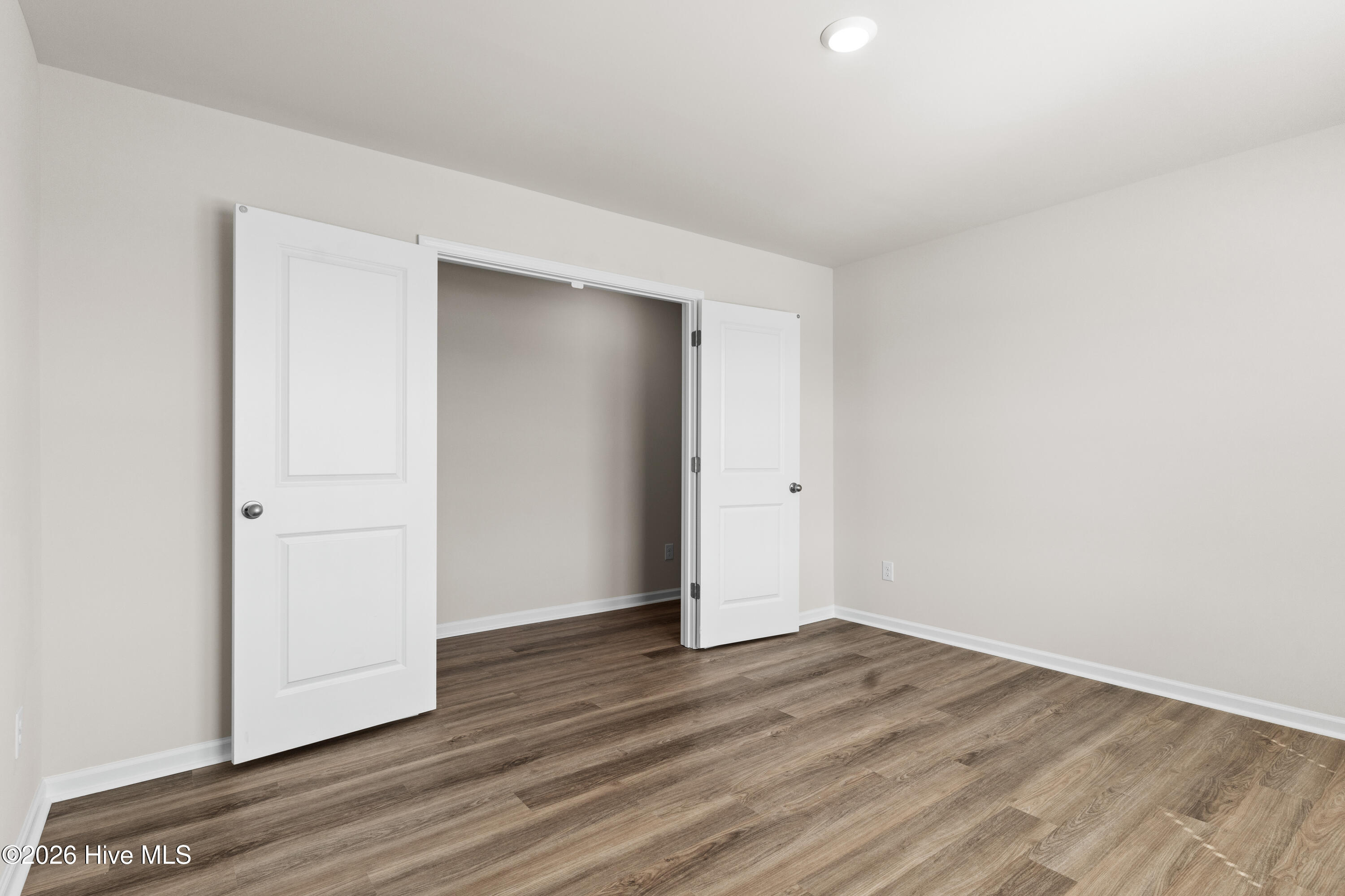 100538604 | Photo 27