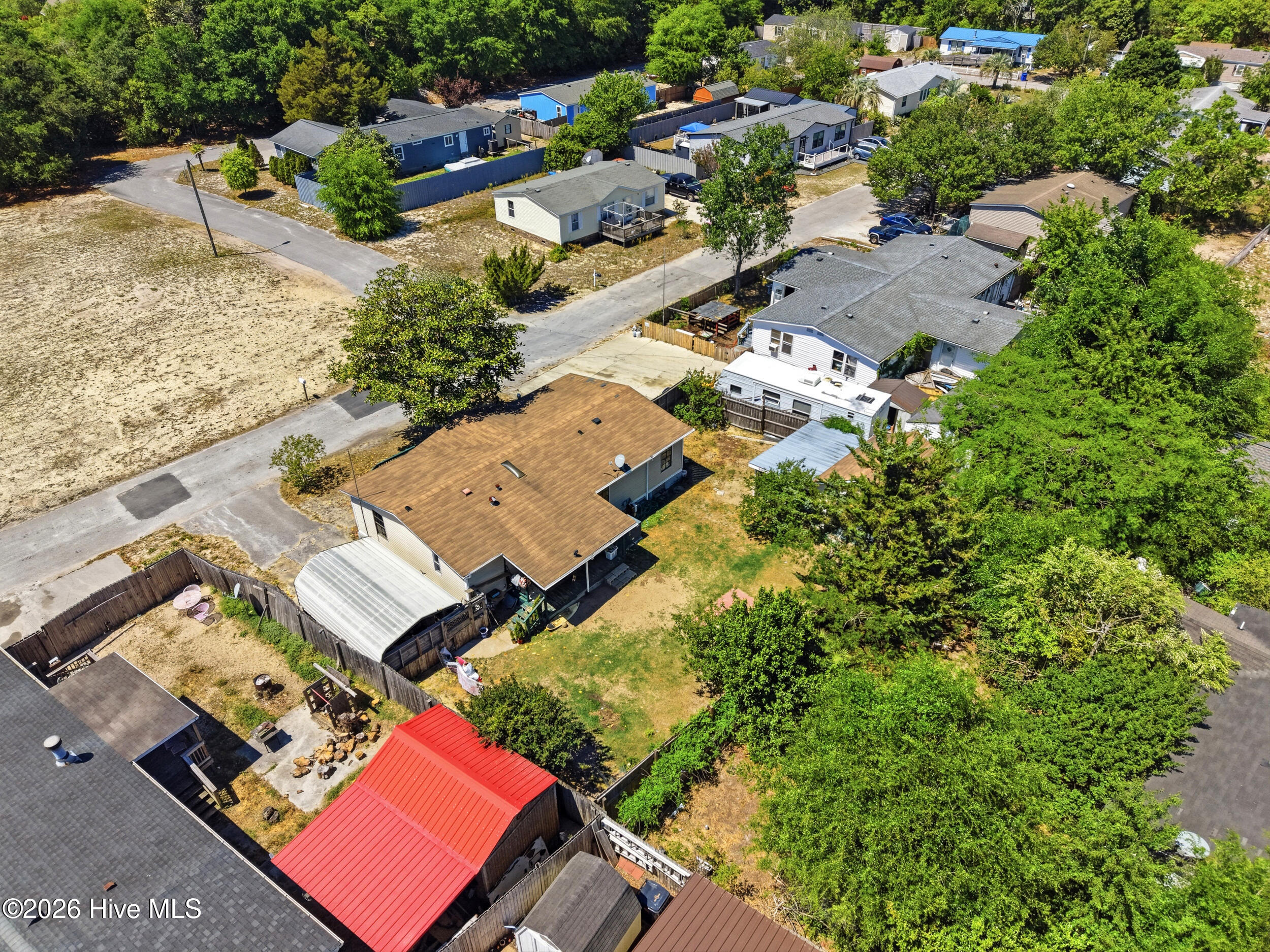 100569235 | Photo 31