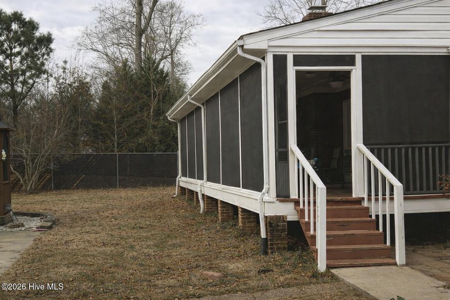 100544114 | Photo 29