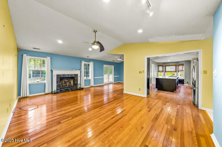 9314 Doris Drive,Oriental