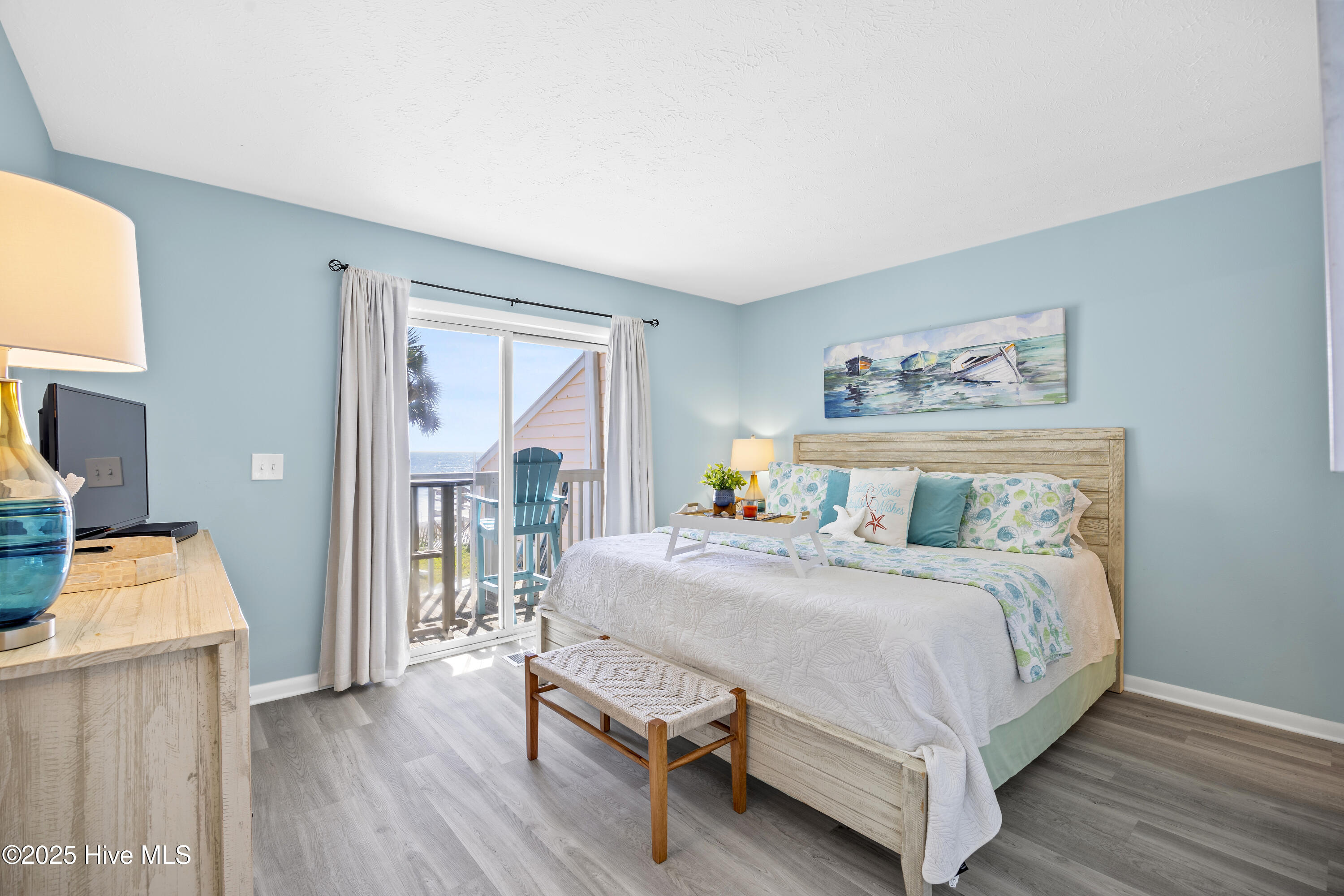 100492295 | Photo 18