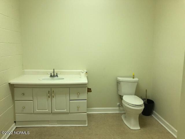 110 Boyd Farm Road UNIT Salon, Maysville, NC, 28555