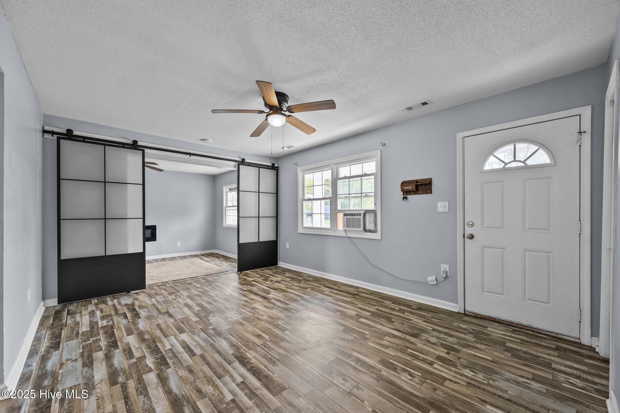 5-web-or-mls-_RAD5503